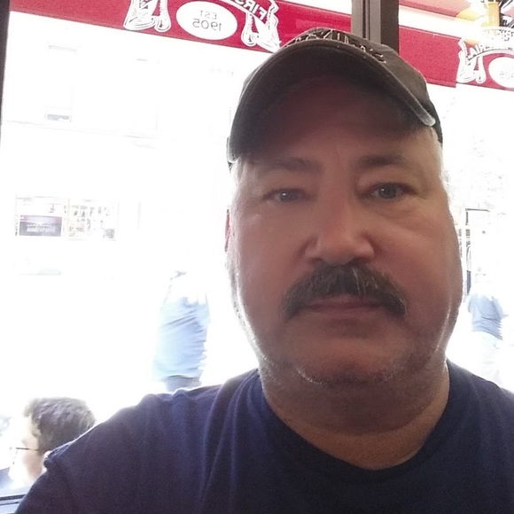 Meet your Posher, Larry - Picture 1 of 1